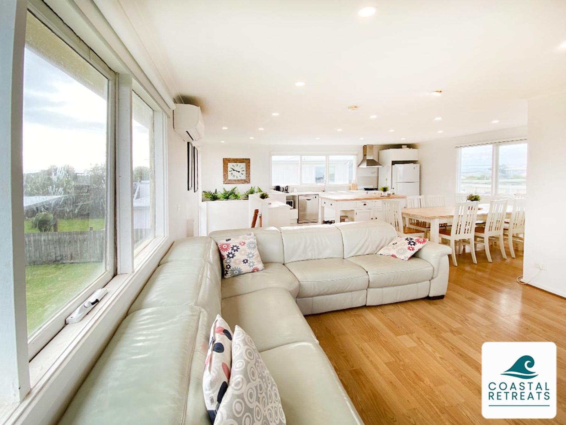 Surf Shack On Stradbroke Holiday home *